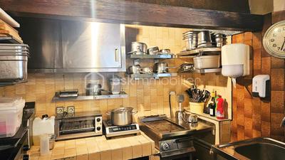 Bureau - 147 m² - 10 pièces