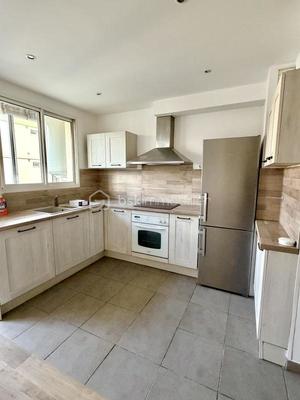 Appartement - 71 m² - 3 pièces