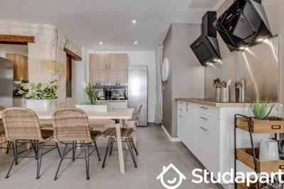 Chambre - 13 m² - 1 pièce