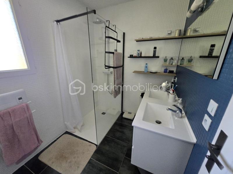 Pavillon - 120 m² - 4 pièces