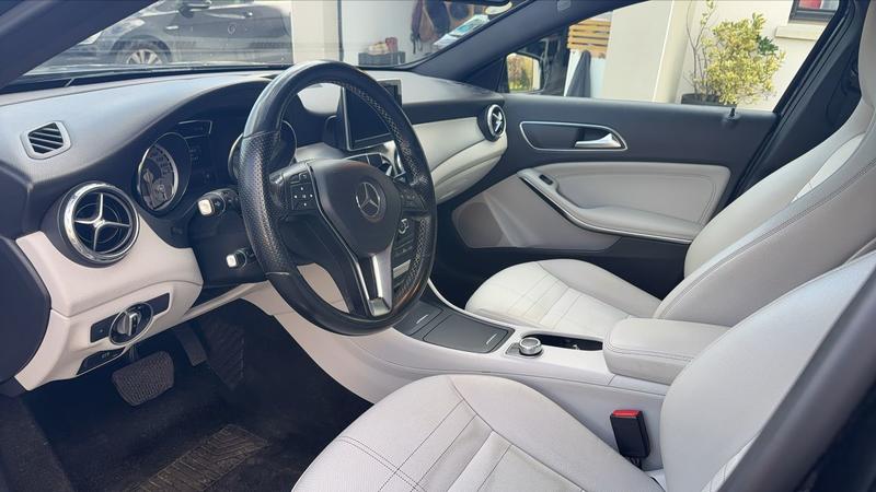 Mercedes Gla 200 Cdi 136 7g-Dct Sensation