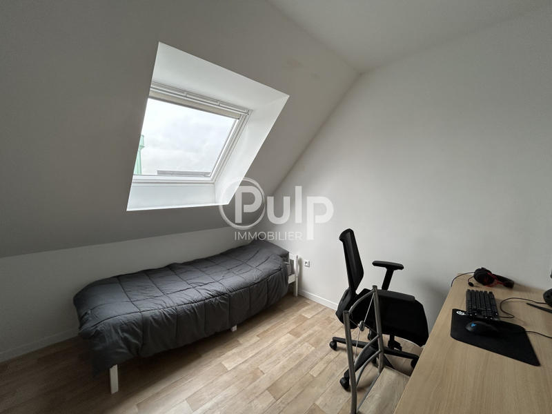 Maison - 95 m² - 5 pièces