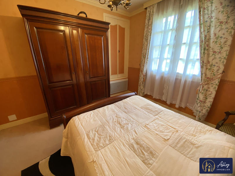 Maison - 161 m² - 7 pièces