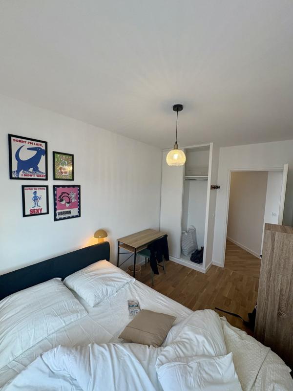 Chambre - 19 m² - 5 pièces