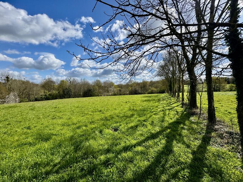 Maison traditionnelle - 95 m² - 4 pièces