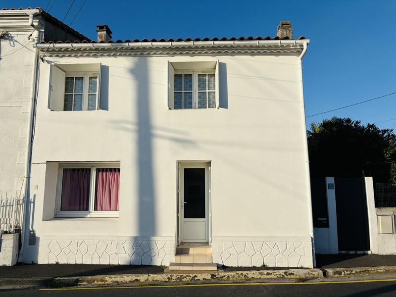 Maison - 108 m² - 4 pièces