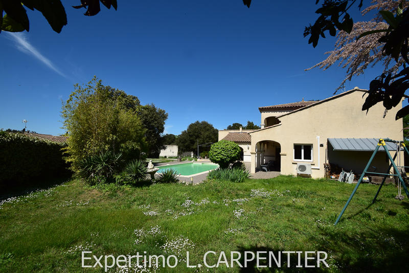 Villa - 180 m² - 6 pièces