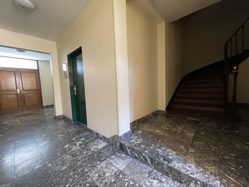 Appartement - 105 m² - 6 pièces