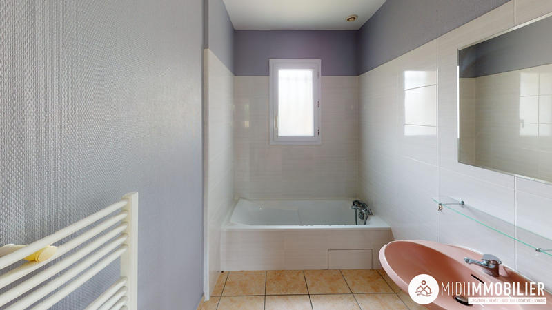 Maison - 80 m² - 4 pièces