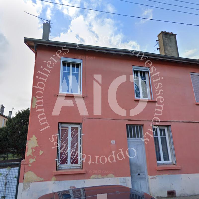 Immeuble - 335 m² - 16 pièces