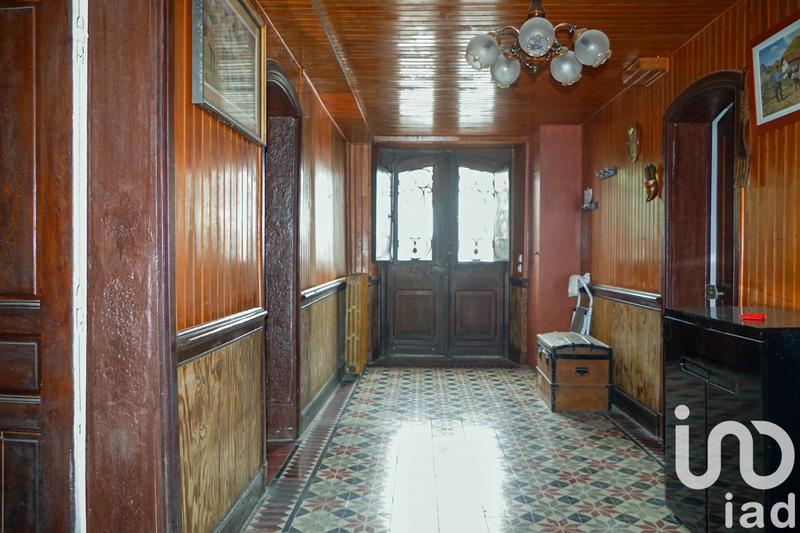 Maison - 197 m² - 8 pièces