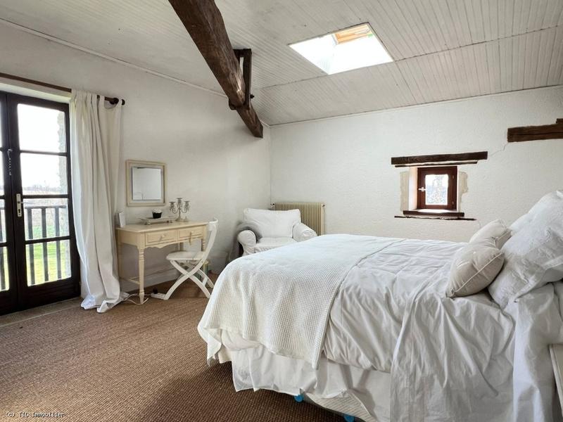 Ferme - 280 m² - 8 pièces