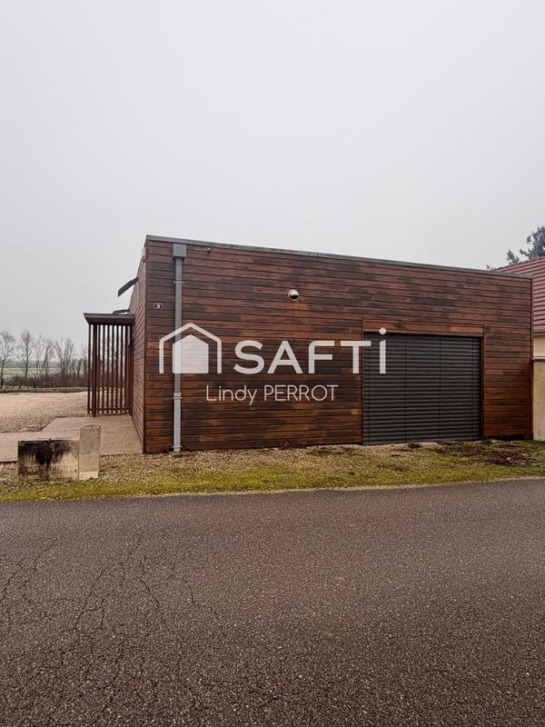 Maison - 101 m² - 5 pièces