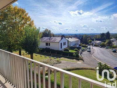 Appartement - 102 m² - 5 pièces