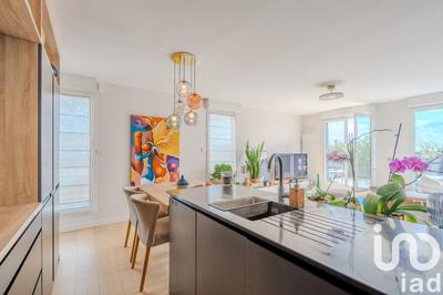 Appartement - 85 m² - 4 pièces