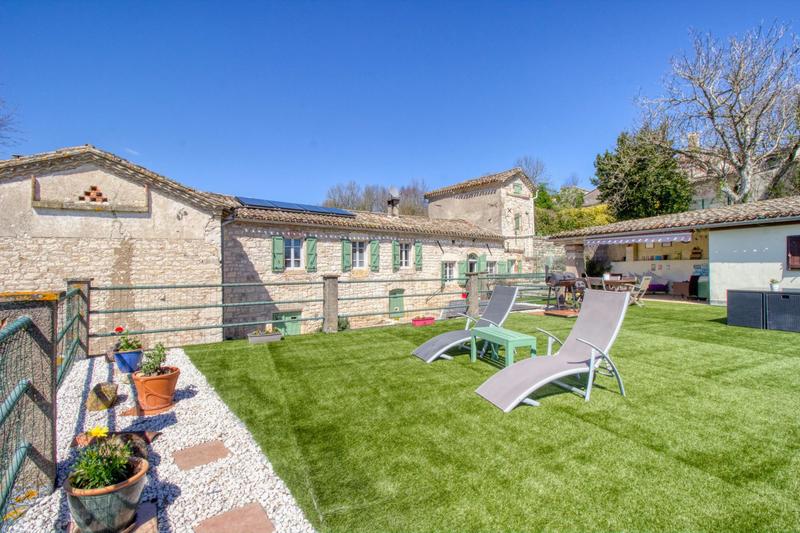 Bastide - 244 m² - 11 pièces