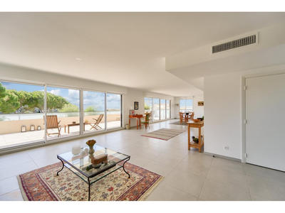 Appartement - 197 m² - 5 pièces