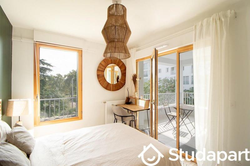 Chambre - 9 m² - 1 pièce