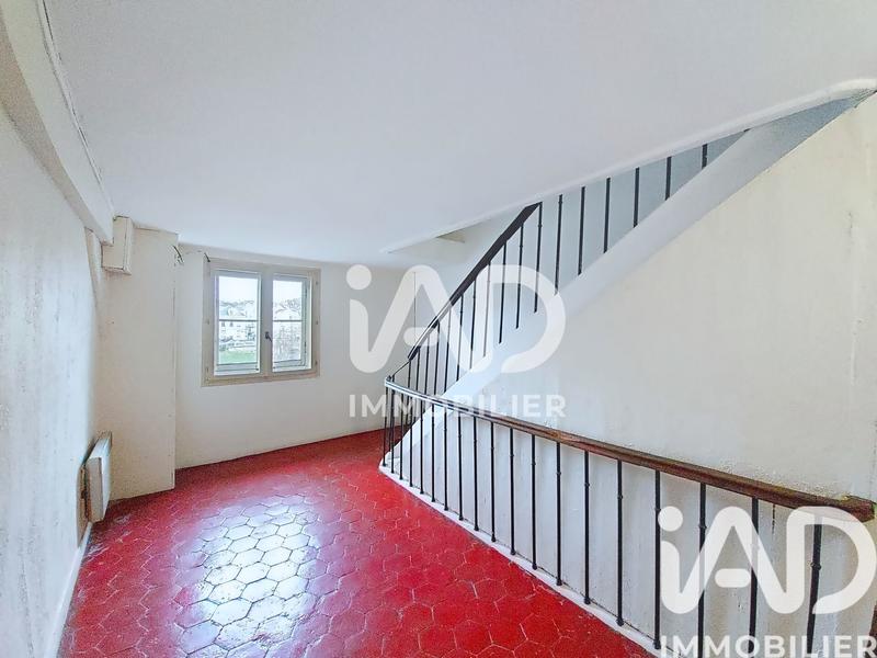 Studio - 30 m² - 1 pièce