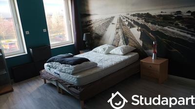 Chambre - 17 m² - 1 pièce