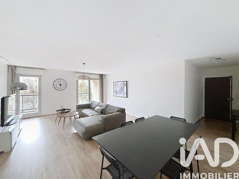 Appartement - 98 m² - 4 pièces