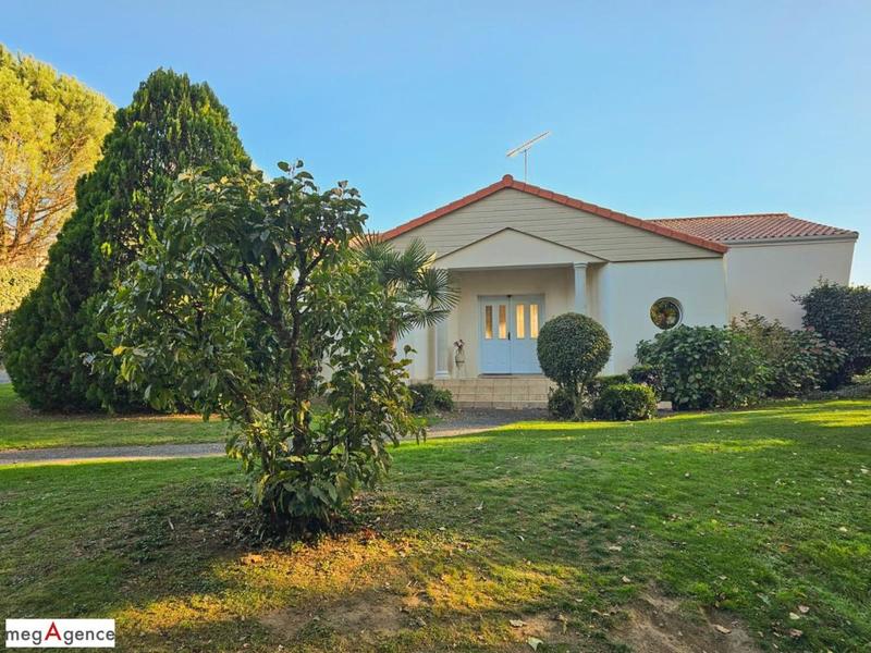 Maison - 193 m² - 7 pièces