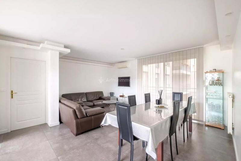 Appartement - 88 m² - 4 pièces