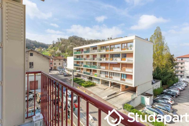 Chambre - 9 m² - 1 pièce