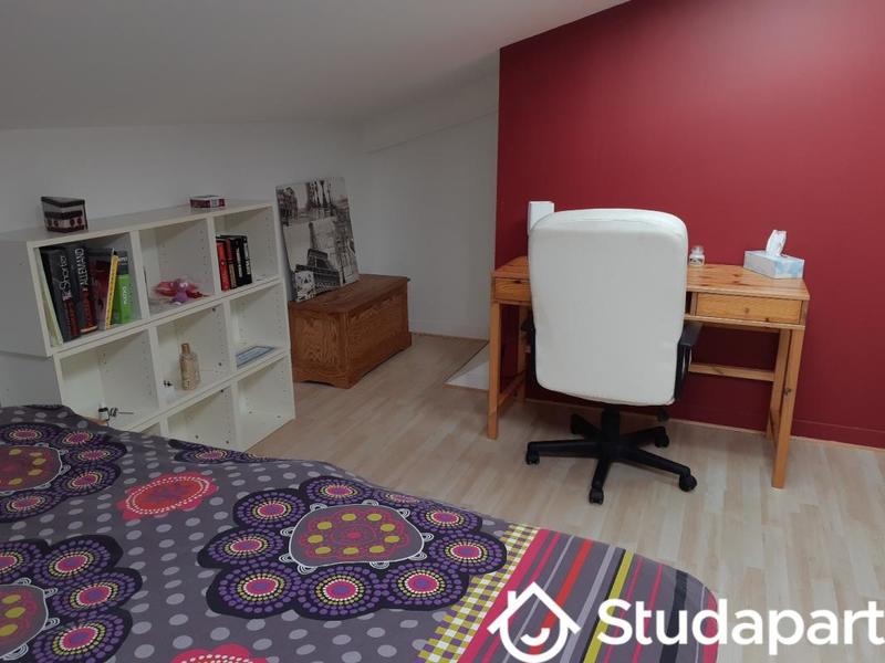 Chambre - 15 m² - 1 pièce