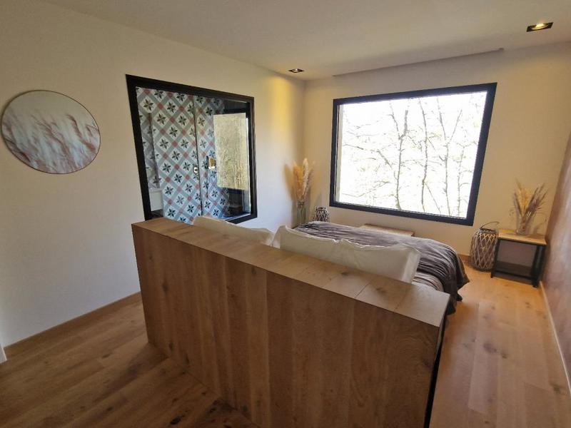 Maison de bois - 174 m² - 5 pièces