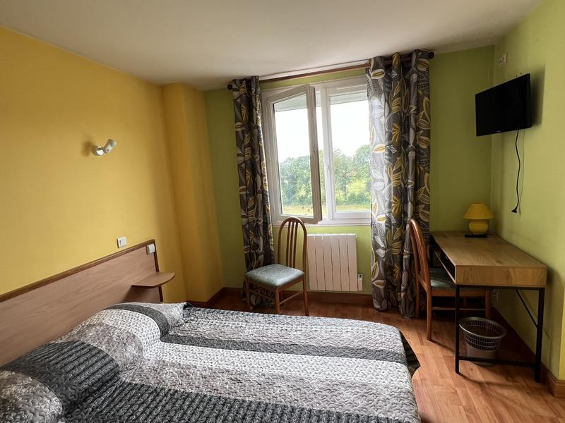 Maison - 600 m² - 19 pièces