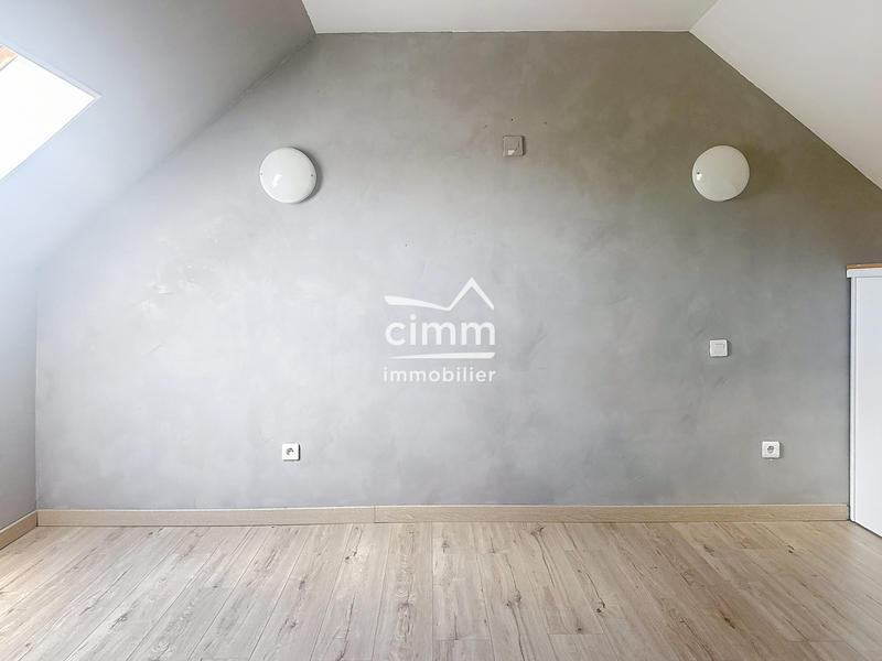Maison - 101 m² - 6 pièces