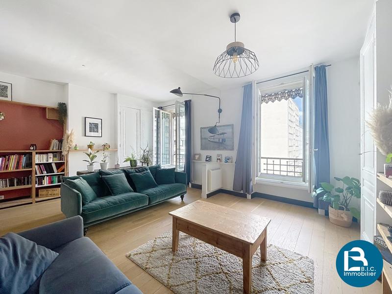 Appartement - 97 m² - 4 pièces