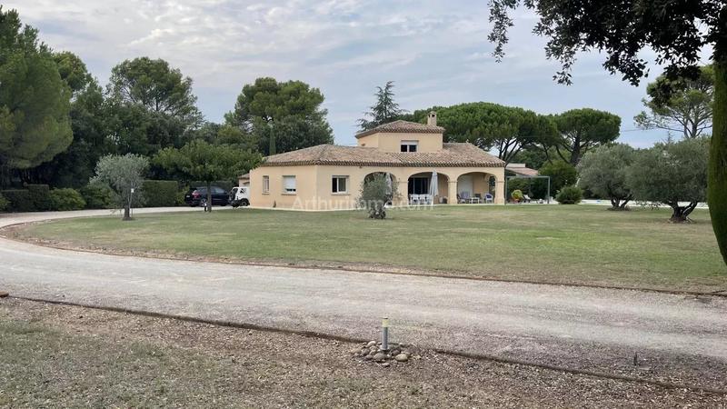 Maison - 160 m² - 5 pièces