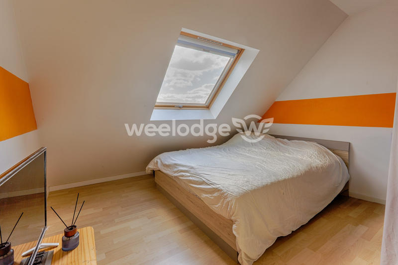 Maison - 122 m² - 8 pièces