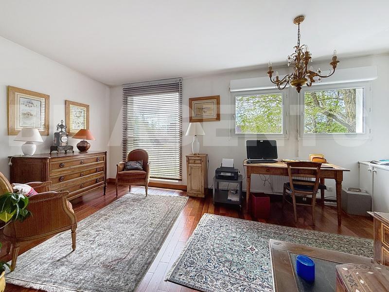 Appartement - 117 m² - 5 pièces