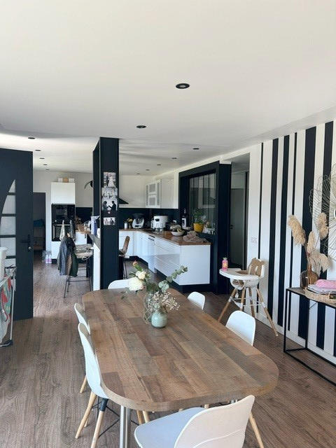 Maison - 130 m² - 6 pièces