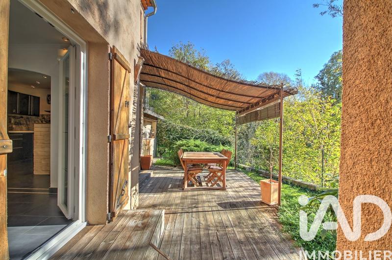 Maison - 96 m² - 4 pièces