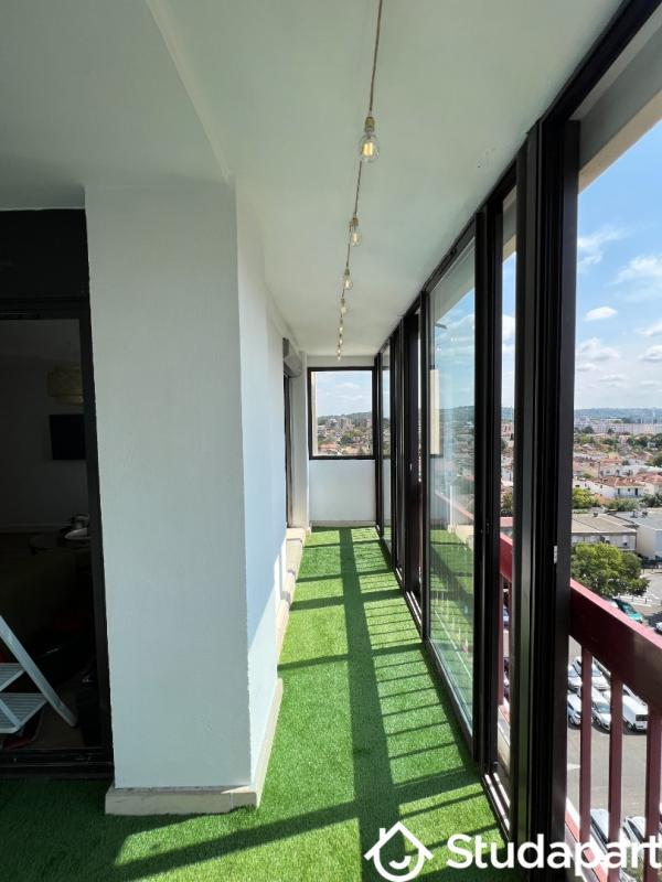 Chambre - 11 m² - 1 pièce