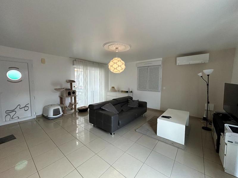 Maison - 98 m² - 4 pièces