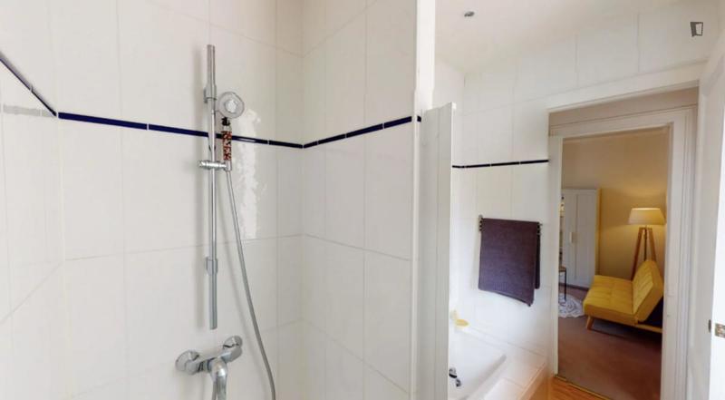 Chambre - 10 m² - 8 pièces