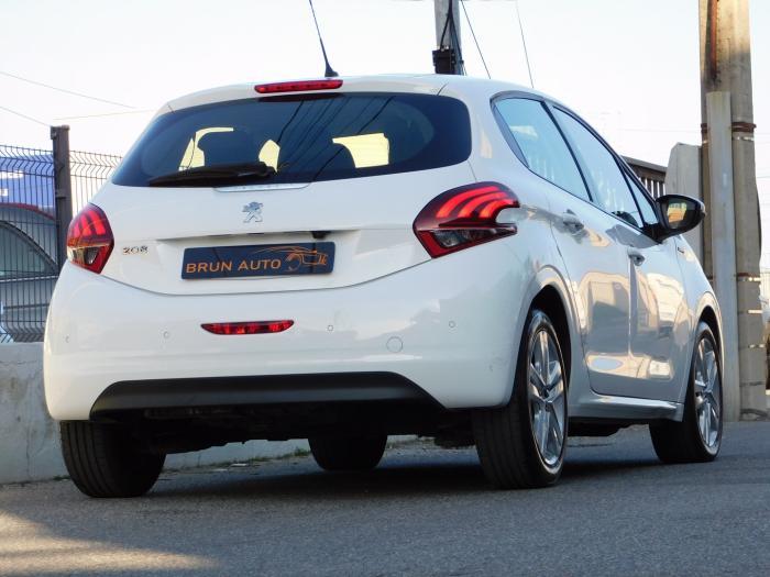 Peugeot 208 1.5 Bluehdi 100ch E6.C Active Business s&amp;S Bvm5 5p