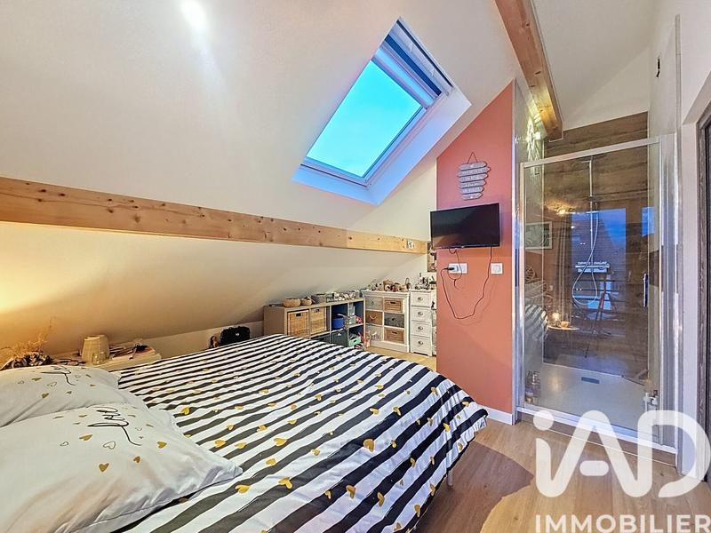 Appartement - 90 m² - 4 pièces