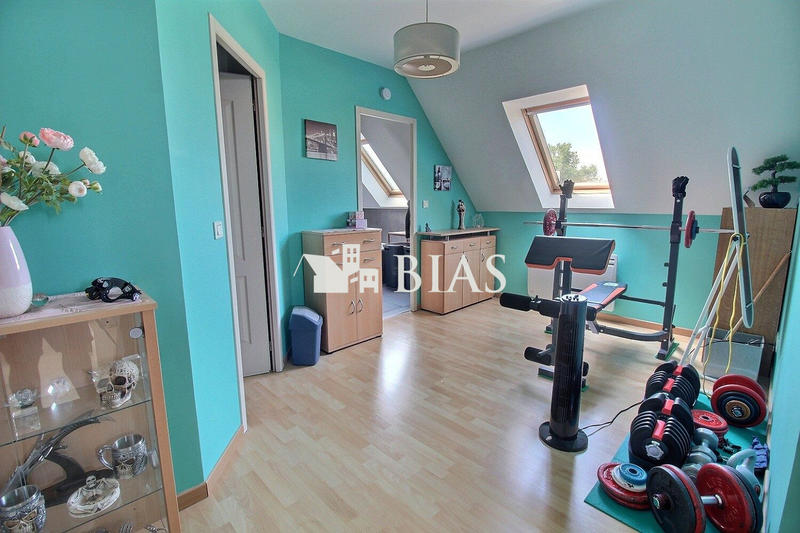 Maison - 129 m² - 6 pièces