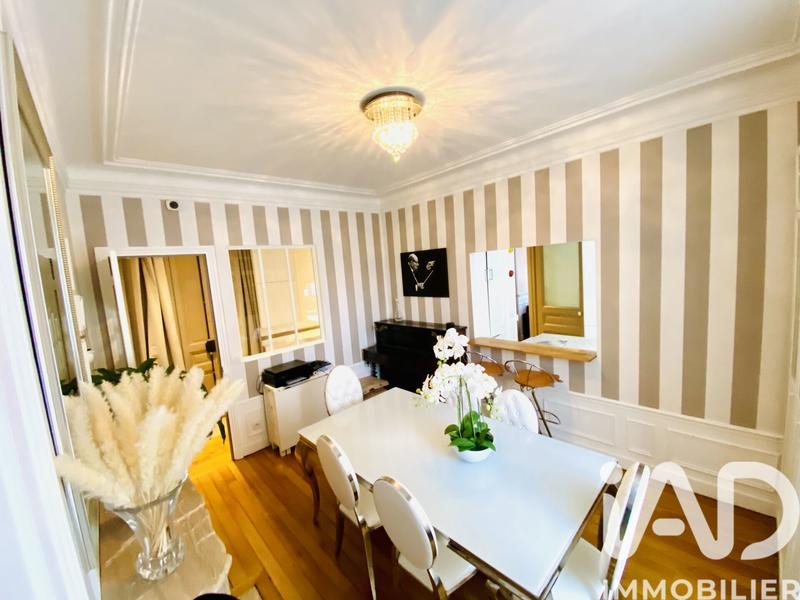 Appartement - 81 m² - 3 pièces