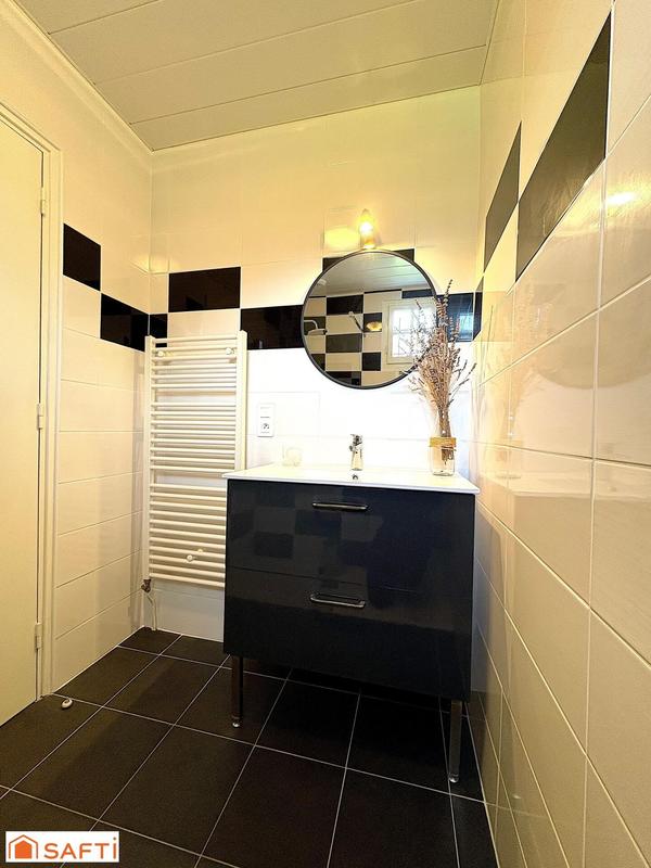 Maison - 122 m² - 4 pièces