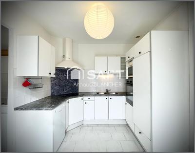 Maison - 91 m² - 4 pièces