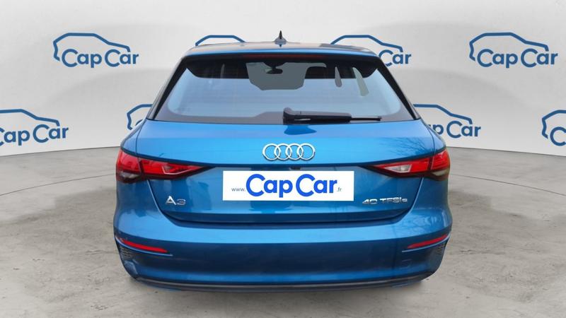 Audi A3 sportback IV 40 Tfsi 204 e-tron s-Tronic 6 Design - Automatique Entretien constructeur