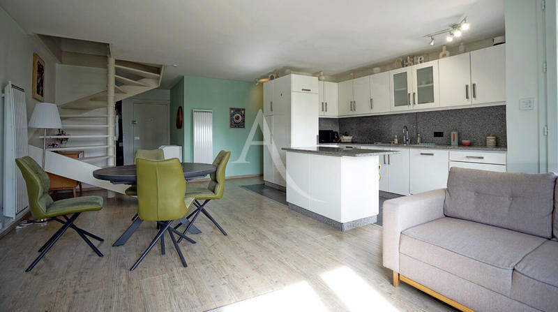 Appartement - 91 m² - 4 pièces