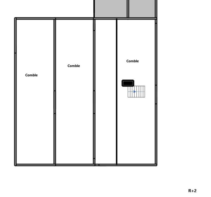 Maison - 251 m² - 12 pièces